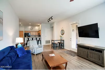 2989 N 44th Street #1024, Phoenix, AZ 85018 - Photo 6