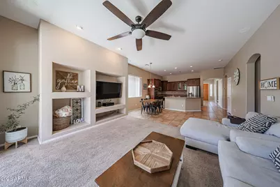 10465 E Knowles Avenue, Mesa, AZ 85209 - Photo 6