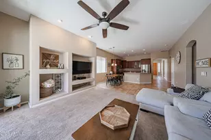 10465 E Knowles Ave, Mesa, AZ 85209 - Photo 6