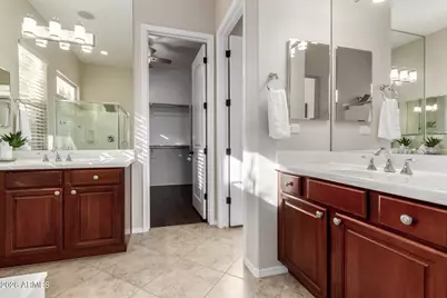 12725 W Dale Lane, Peoria, AZ 85383 - Photo 18