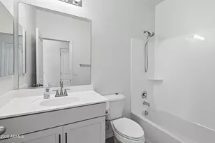 627 W Kerry Ln, Phoenix, AZ 85027 - Photo 22