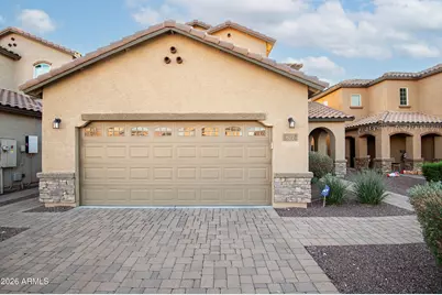 627 W Kerry Lane, Phoenix, AZ 85027 - Photo 1