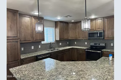 1059 W 5th Avenue, Apache Junction, AZ 85120 - Photo 2
