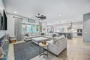 28077 N 100th Dr, Peoria, AZ 85383 - Photo 10