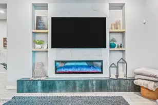 28077 N 100th Dr, Peoria, AZ 85383 - Photo 14