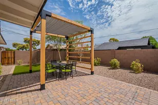 291 N Washington St, Chandler, AZ 85225 - Photo 30