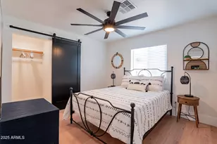 291 N Washington St, Chandler, AZ 85225 - Photo 22