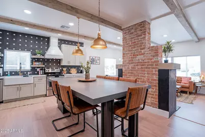 291 N Washington Street, Chandler, AZ 85225 - Photo 16