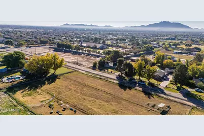 Xxx E Appleby Road #-, Gilbert, AZ 85298 - Photo 8