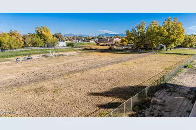 Xxx E Appleby Road #-, Gilbert, AZ 85298 - Photo 16