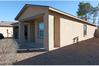 227 W Douglas Avenue, Coolidge, AZ 85128 - Photo 4