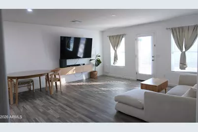 227 W Douglas Avenue, Coolidge, AZ 85128 - Photo 8