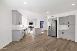 9019 W Acoma Dr, Peoria, AZ 85381 - Photo 6