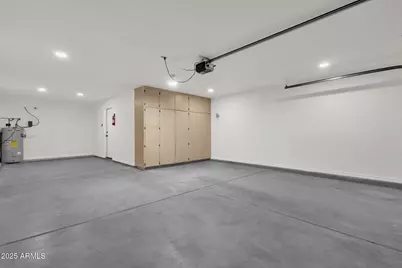 9019 W Acoma Drive, Peoria, AZ 85381 - Photo 8