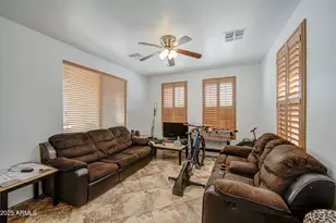 7419 S 25th Dr, Phoenix, AZ 85041 - Photo 8
