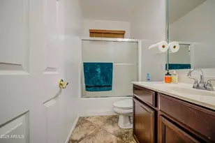 7419 S 25th Dr, Phoenix, AZ 85041 - Photo 10