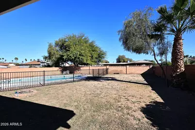 9015 N 55th Avenue, Glendale, AZ 85302 - Photo 34