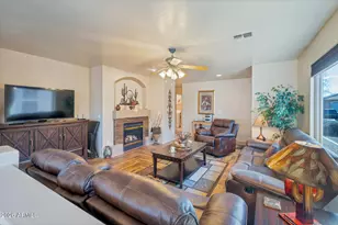 43568 W Bedford Dr, Maricopa, AZ 85138 - Photo 6