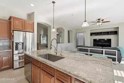 29024 N 70th Avenue, Peoria, AZ 85383 - Photo 14