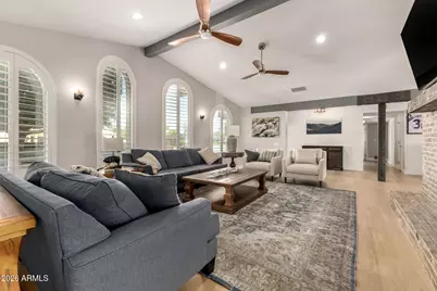 949 E Gemini Drive, Tempe, AZ 85283 - Photo 14