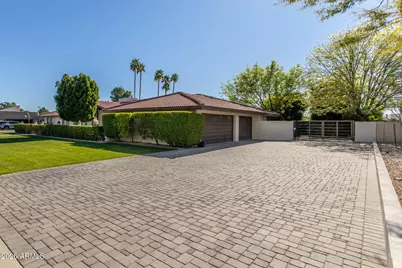 949 E Gemini Drive, Tempe, AZ 85283 - Photo 8