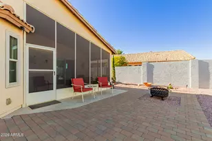 10806 W Ventana Dr E, Peoria, AZ 85373 - Photo 26