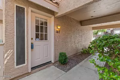 1633 E Lakeside Drive #167, Gilbert, AZ 85234 - Photo 2