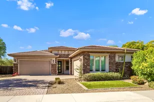 3240 E Bryce Ln, Phoenix, AZ 85050 - Photo 2