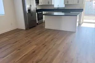 9455 W Pineveta Dr, Arizona City, AZ 85123 - Photo 2