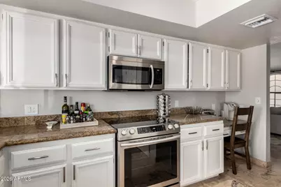 10608 E Arabian Park Drive, Scottsdale, AZ 85258 - Photo 16