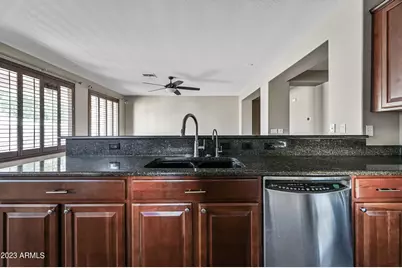 11127 N 161st Avenue, Surprise, AZ 85379 - Photo 12