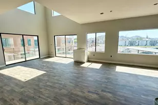 11830 N 28th Dr, Phoenix, AZ 85029 - Photo 16