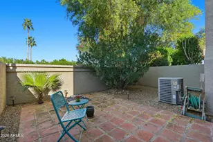 7956 E Pepper Tree Ln, Scottsdale, AZ 85250 - Photo 26