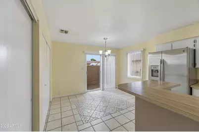 501 W Yukon Drive #Unit 4, Phoenix, AZ 85027 - Photo 8