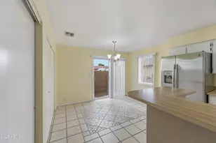 501 W Yukon Dr, Phoenix, AZ 85027 - Photo 8