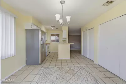 501 W Yukon Drive #Unit 4, Phoenix, AZ 85027 - Photo 10