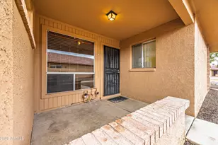 501 W Yukon Dr, Phoenix, AZ 85027 - Photo 4
