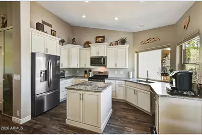 18801 N 89th Avenue, Peoria, AZ 85382 - Photo 8