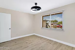 3921 S Kenneth Pl, Tempe, AZ 85282 - Photo 26