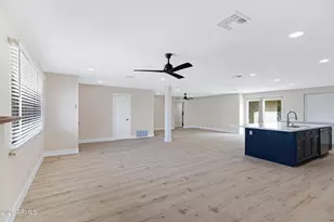 3921 S Kenneth Pl, Tempe, AZ 85282 - Photo 8