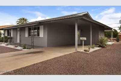 10337 W Monterosa Drive, Sun City, AZ 85351 - Photo 2