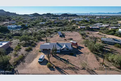 1701 E Las Palmaritas Drive, Phoenix, AZ 85020 - Photo 1