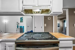 2020 W Union Hills Dr, Phoenix, AZ 85027 - Photo 12