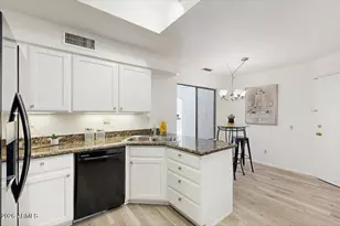 9481 N 105th Pl, Scottsdale, AZ 85258 - Photo 10