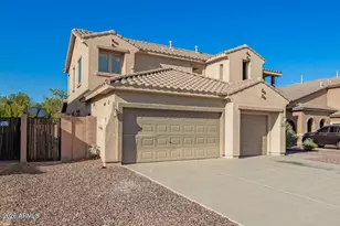 12160 W Chase Ln, Avondale, AZ 85323 - Photo 2