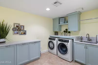 4715 N Launfal Avenue, Phoenix, AZ 85018 - Photo 40