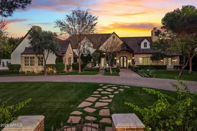 4715 N Launfal Avenue, Phoenix, AZ 85018 - Photo 10