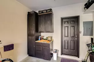 8653 E Royal Palm Rd, Scottsdale, AZ 85258 - Photo 28