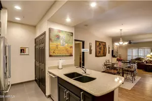 8653 E Royal Palm Rd, Scottsdale, AZ 85258 - Photo 12