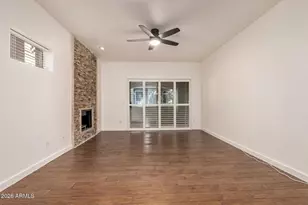 8653 E Royal Palm Rd, Scottsdale, AZ 85258 - Photo 14